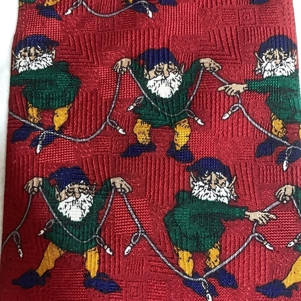 NWT J Z Richards 100% Hand Crafted Silk Ghome Graphic Dress Tie